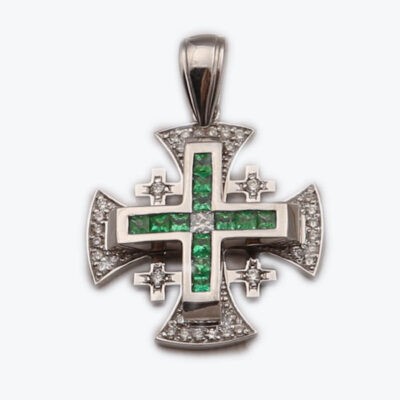 Small French Jerusalem Cross Princess Cut with Emerald