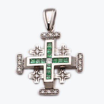 Small Jerusalem Cross Princess Cut with Emerald